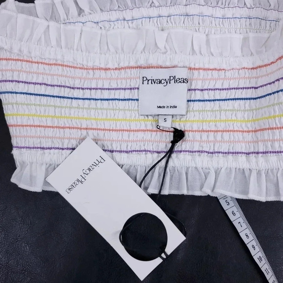 Privacy pleaseXRevolve bay smocked crop top - Picture 12 of 14